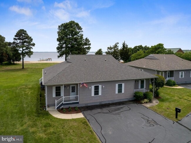 Building Photo - 17270 Crab Pot Ln