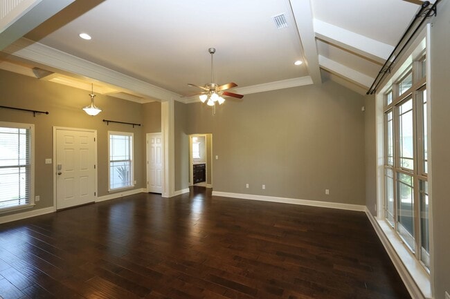 Building Photo - 4634 Amelia Cir