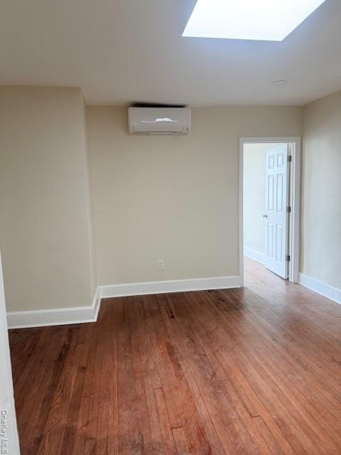 Foto del edificio - 124 Rockaway Ave