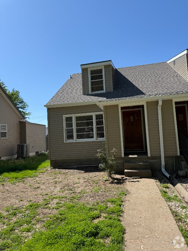 Building Photo - 1117 3rd Corso