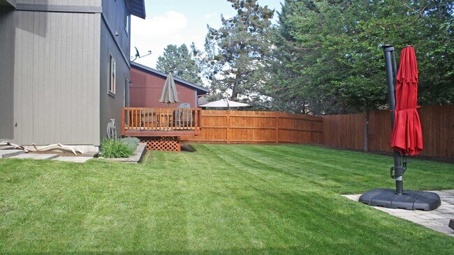 Foto del edificio - SE Bend, 4 Bedroom Home
