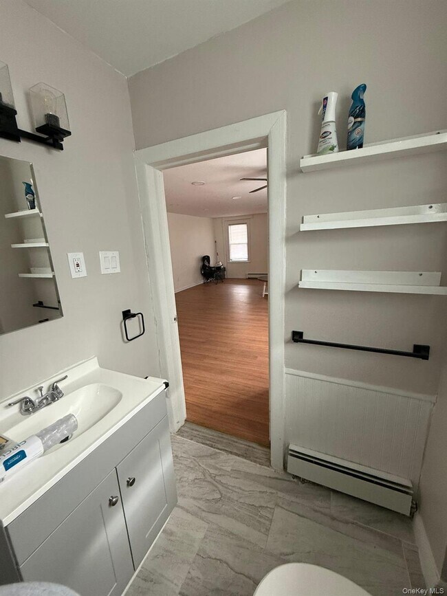 Foto del edificio - 152 Oliver Ave