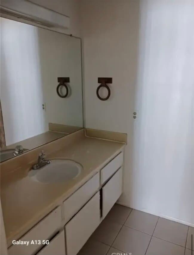 5033 W Avenue L10, Quartz Hill, CA 93536 Townhome Rentals in Quartz