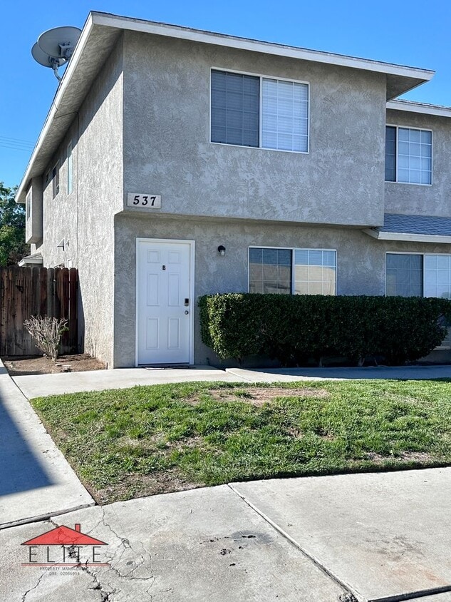 537 W Ward Ave Unit B, Ridgecrest, CA 93555 Room for Rent in