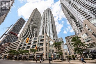 Building Photo - 2191 Yonge St