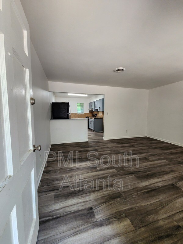 6410 Raymond Terrace Unit 6410, Union City, GA 30291 Condo for Rent