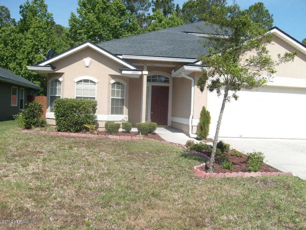 Primary Photo - 2067 N Cranbrook Ave