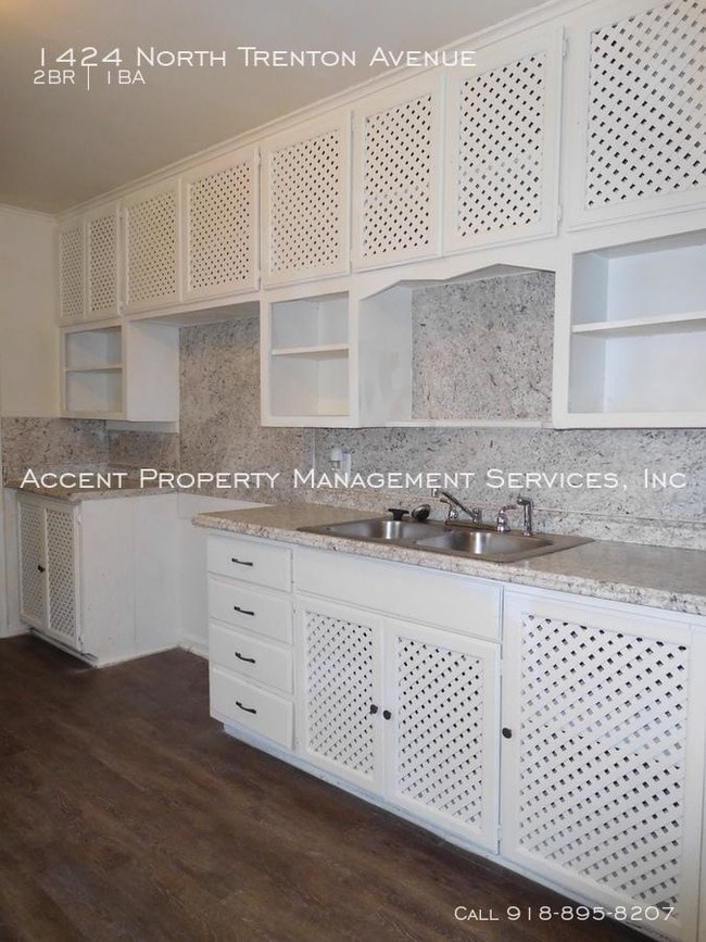 Building Photo - 2 bedroom in Tulsa OK 74106