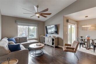 Building Photo - 7255 W Sunset Rd