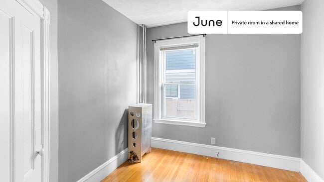 Building Photo - Room in Shared 5 bed/1 bath home in Somerville