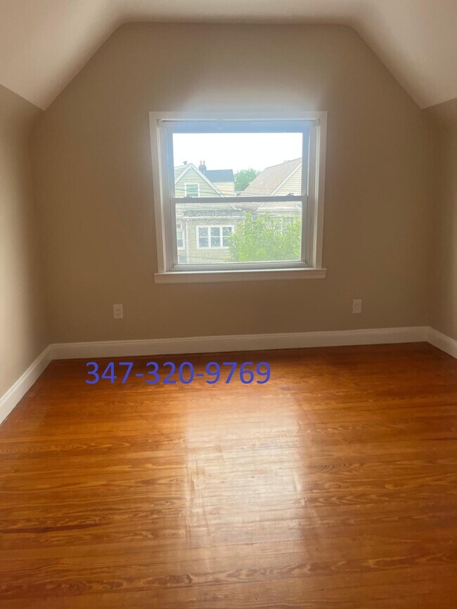 Foto del edificio - 97 W 54th St