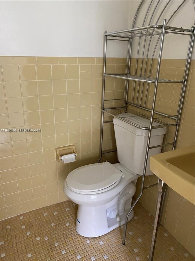 Foto del edificio - 6211 SW 37th St