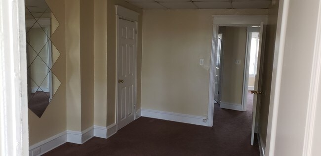 Building Photo - 2608 N Market St