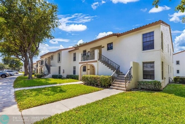 Building Photo - 2950 Olivewood Terrace