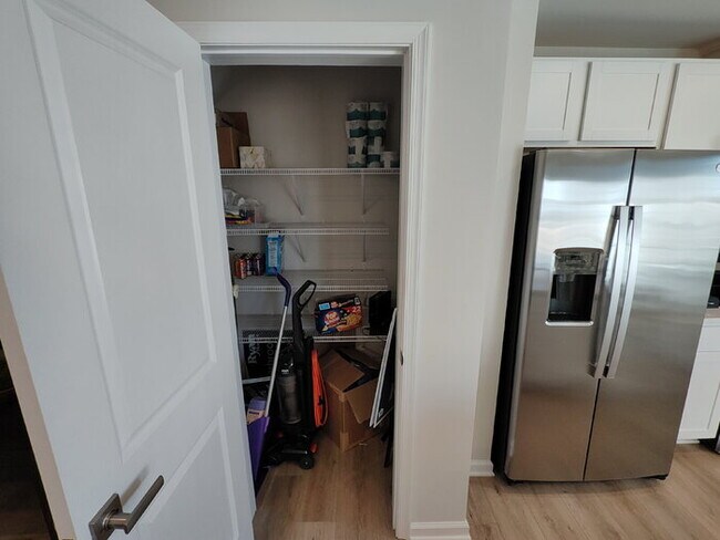 Foto del edificio - 104 Filly Ln