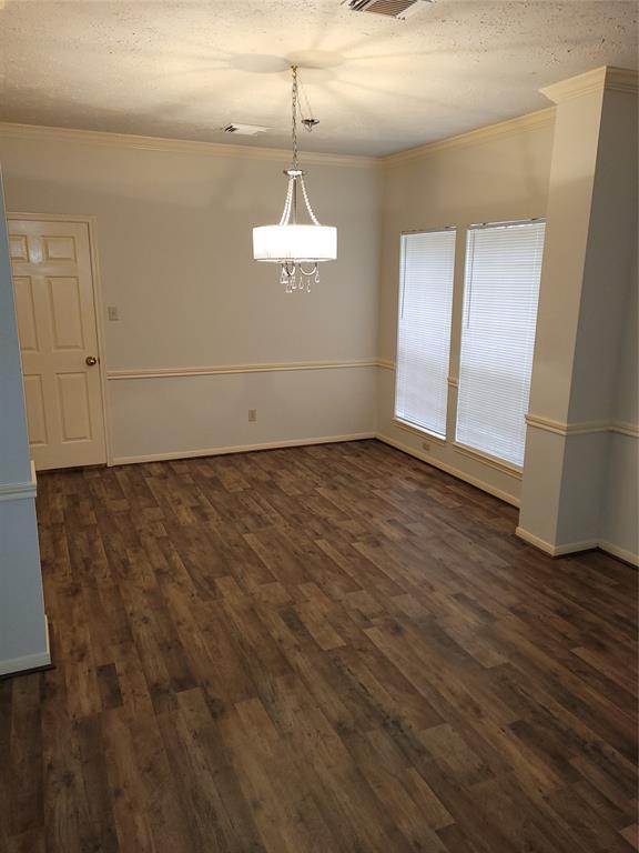 Building Photo - 4715 Leicester Way