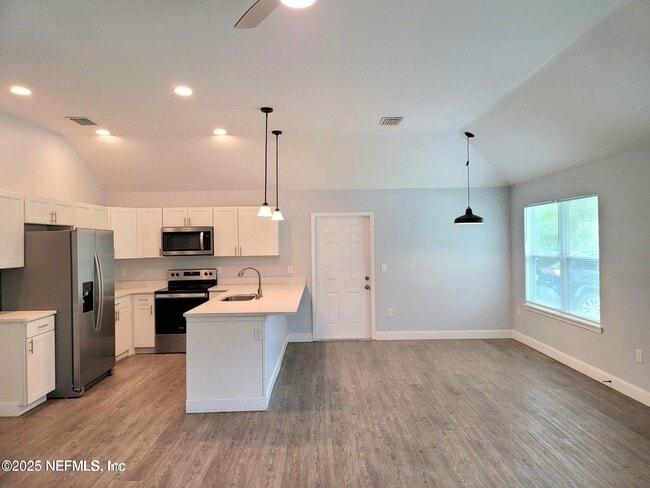 Foto del edificio - 1978 Solomon St