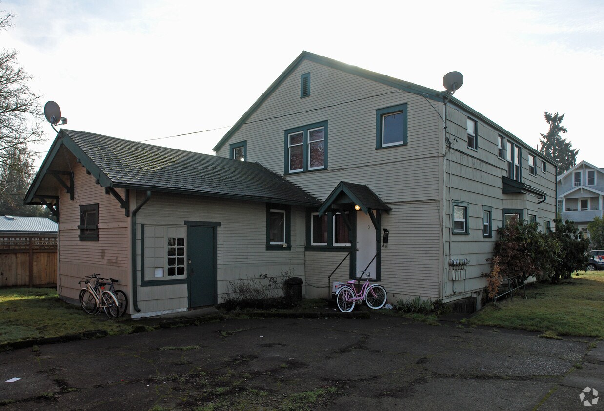 363 SW B Ave, Corvallis, OR 97333 Apartments in Corvallis, OR
