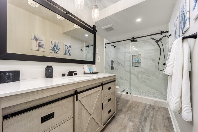 Building Photo - 9400 S Ocean Dr