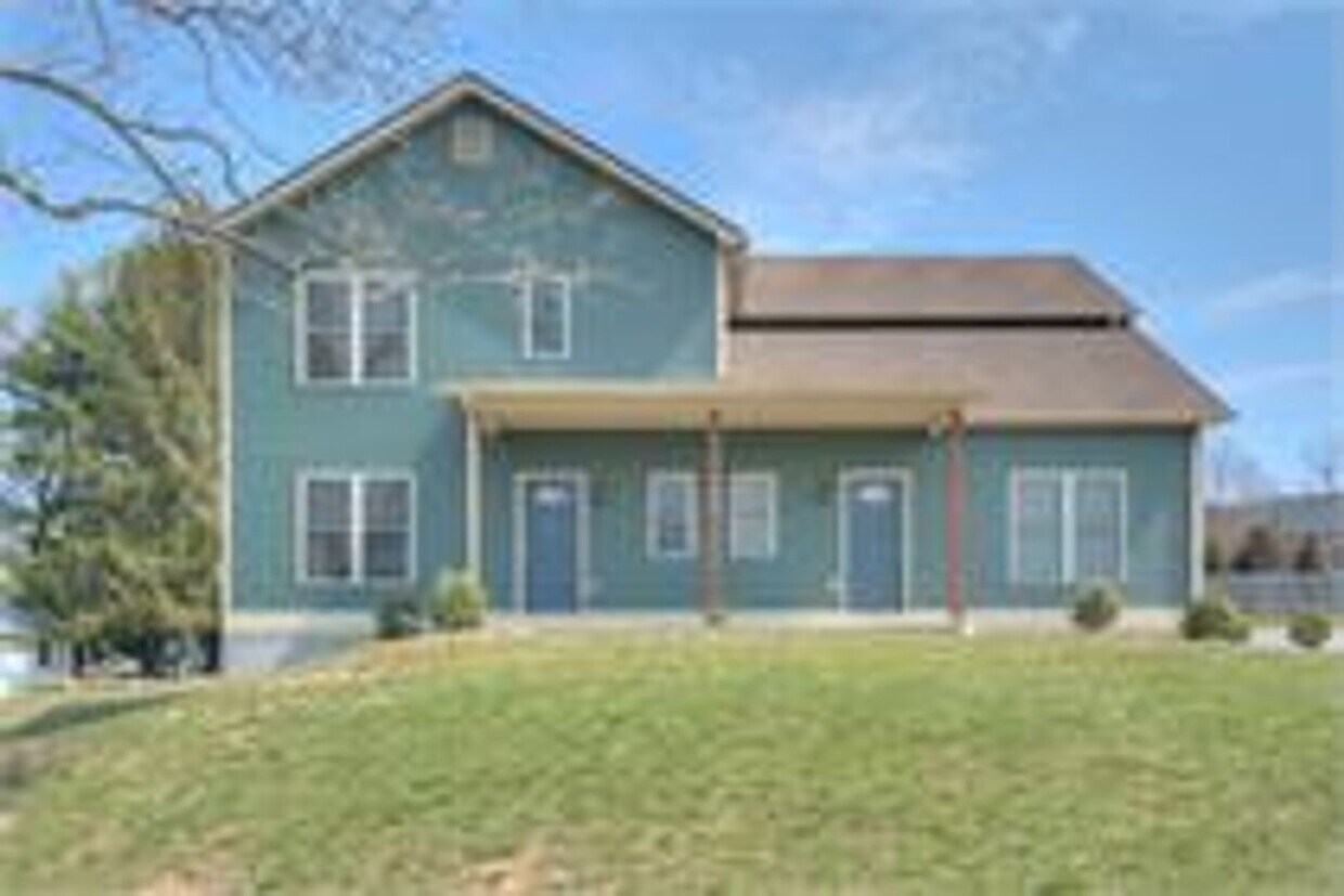 Primary Photo - 1608 Whipple Drive