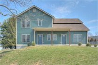 Building Photo - 1608 Whipple Dr