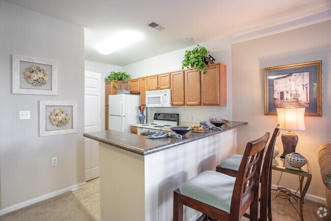 1HAB,1BA,-727SF The Kestrel - Falcon Creek