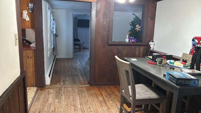 Building Photo - 24 Mechanic St