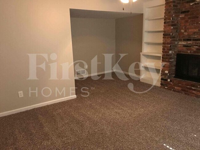 Foto del edificio - 5813 NW Aspen Ln