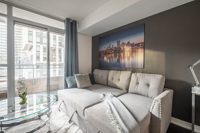 Photo du bâtiment - 151 Dan Leckie Way