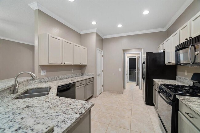 Building Photo - 4613 River Overlook Dr