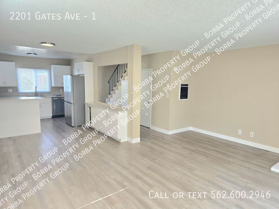 Photo - 2201 Gates Ave-1