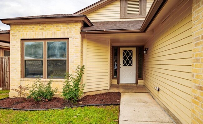 Foto del edificio - 6114 Cliffbrier Dr