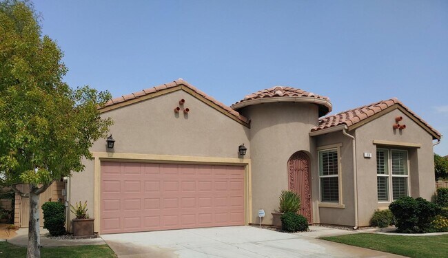 Foto del edificio - 13 Loch Ness Lake Ct