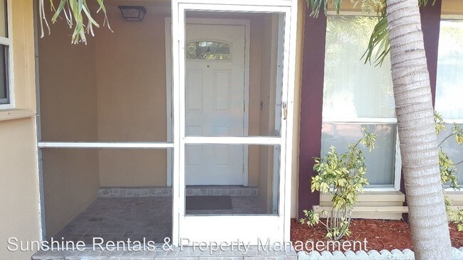 Foto del edificio - 3 br, 2 bath House - 4123 SE 3rd Ave