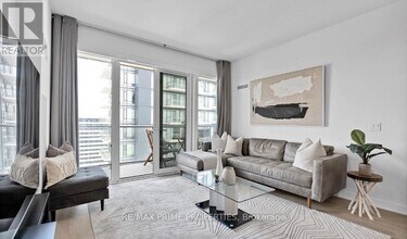 Building Photo - 4675 Metcalfe Ave