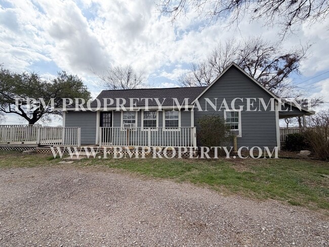 Building Photo - 1119 Pluto Rd