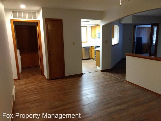 Building Photo - 4415 Laguna Pl