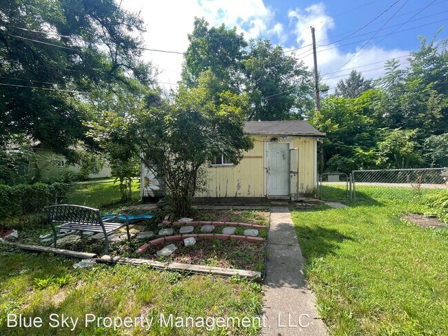 Building Photo - 2 br, 1 bath House - 309 W. 11th
