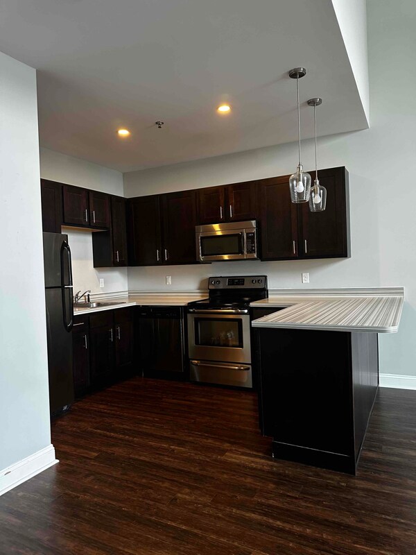 970 Ridge Ave Unit 5, Scranton, PA 18510 Room for Rent in Scranton