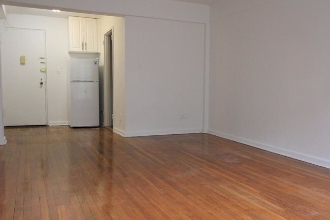 Building Photo - 14467 41st Ave