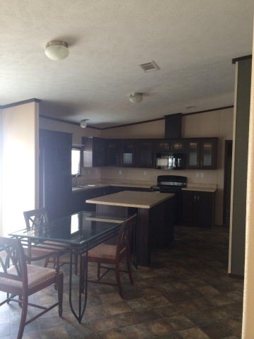 Building Photo - 17121 N Sunflower Ave