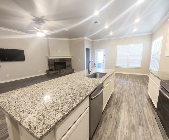 Foto del edificio - PRE-LEASING for AUGUST - 4 Bedroom in Upland Crossing