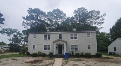 Building Photo - 222 Woodrow St