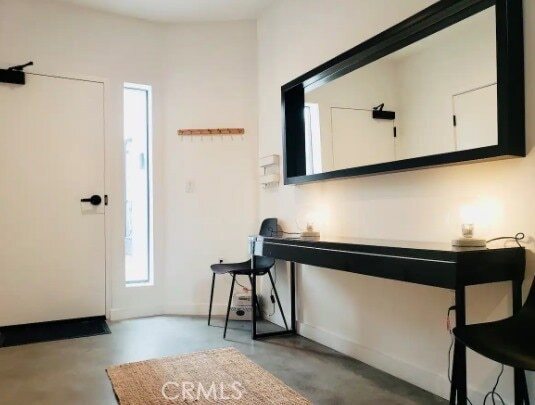 Photo - 2301 Cloverdale Ave Apartment