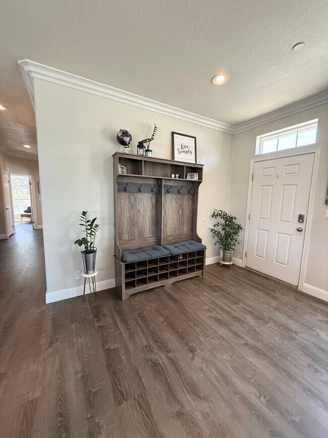 Foto del edificio - BEAUTIFUL 4 BEDROOM 2 BATH HOME IN ARROYO ...