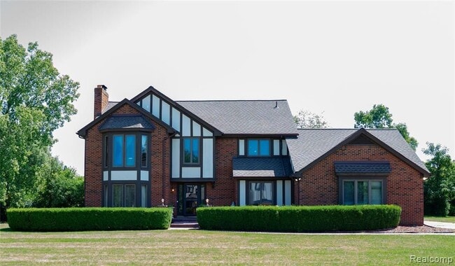 Building Photo - 6651 Arlington Dr
