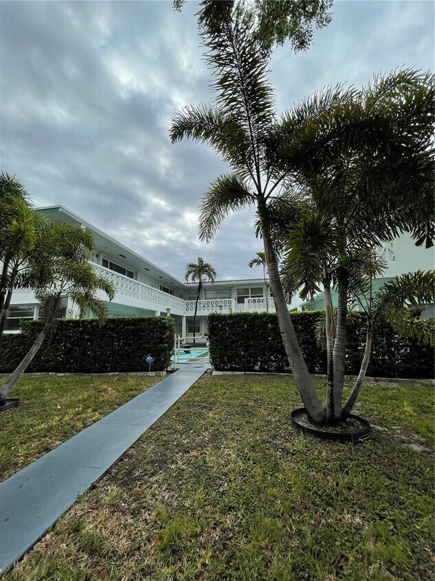 Foto principal - 1005 S 17th Ave