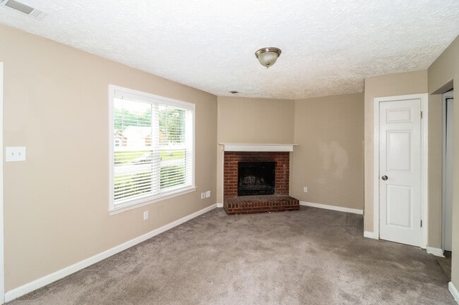 Foto del edificio - 2156 Oldfield Dr