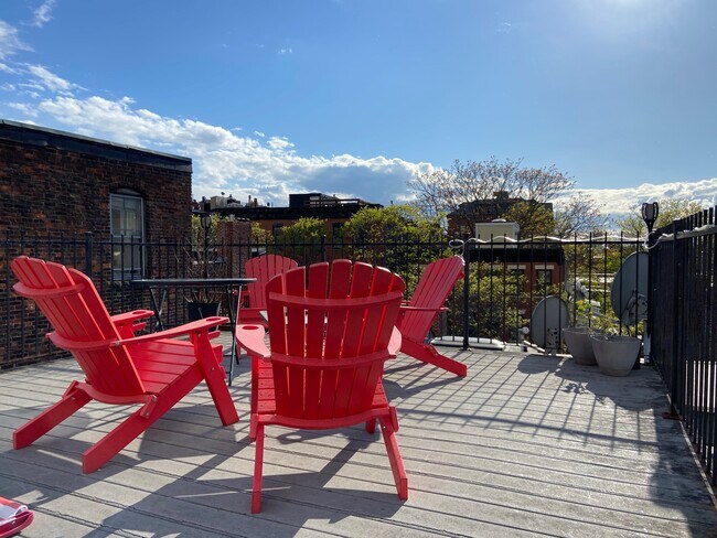 Foto del edificio - 17 Irving St