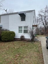 Building Photo - 1457 Sulzer Ave